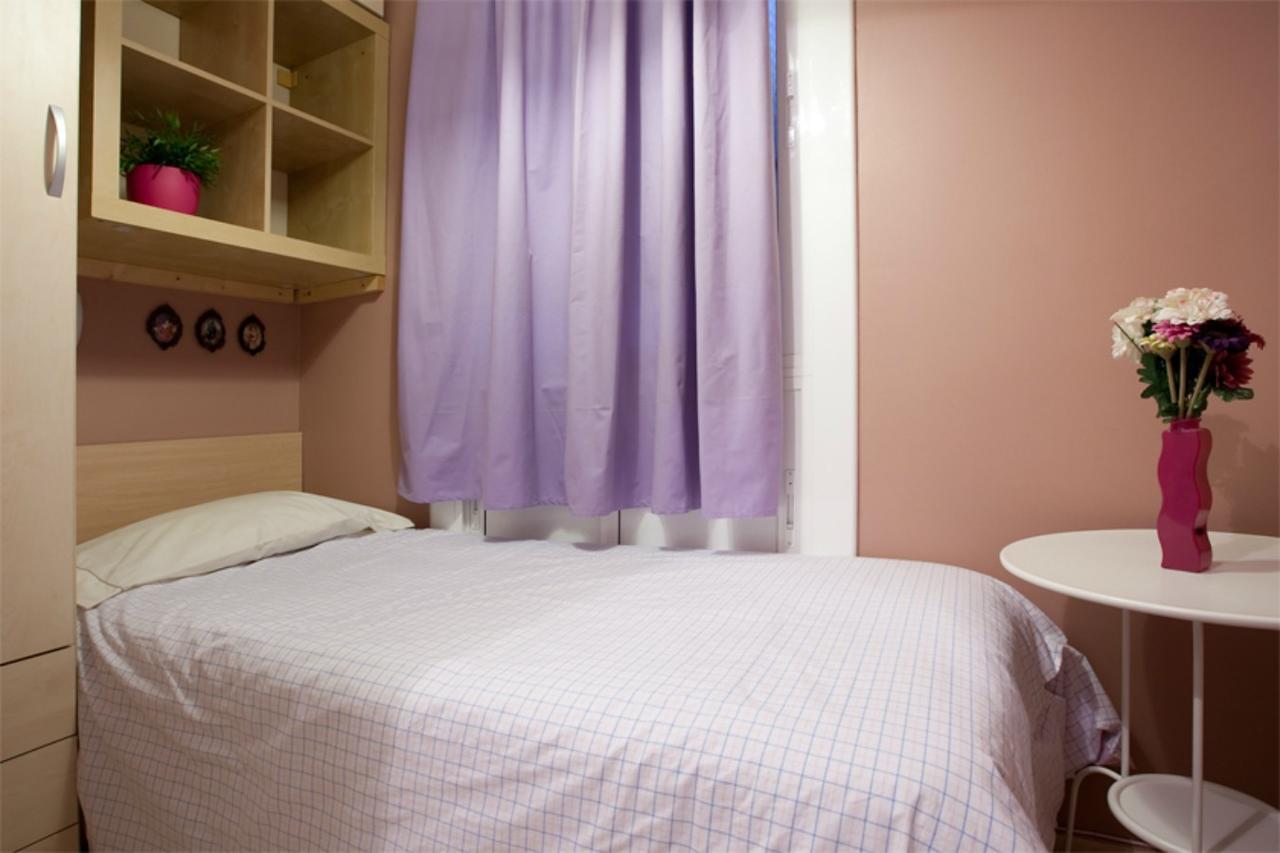 Aparteasy - Family Sant Antoni Apt. บาร์เซโลนา ภายนอก รูปภาพ